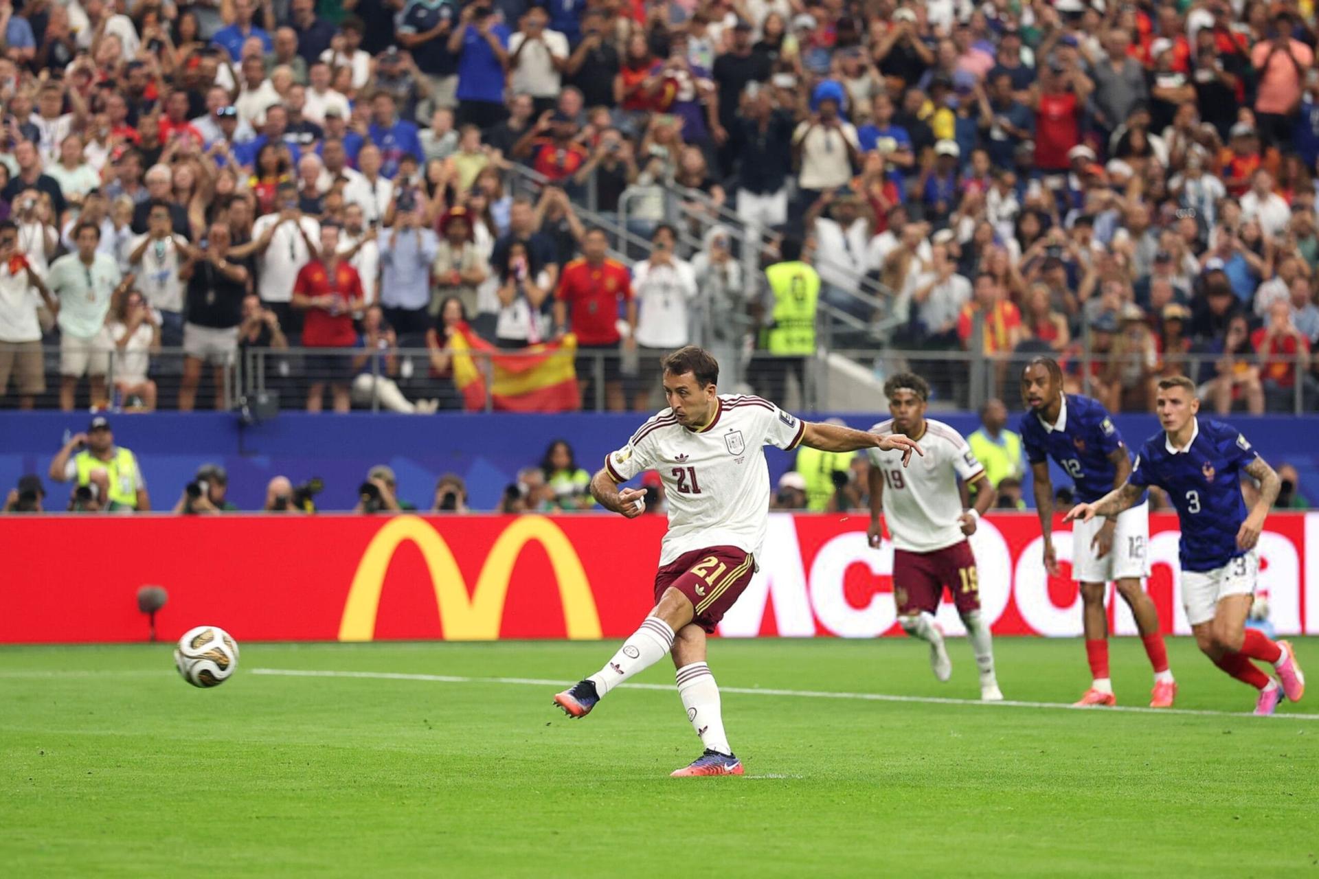 WATCH: Mikel Oyarzabal score penalty for Spain vs France in FIFA World Cup 2026 semifinal
